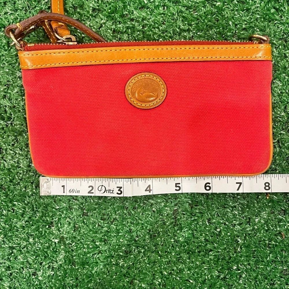 DOONEY & BOURKE vintage wristlet! - Picture 4 of 6